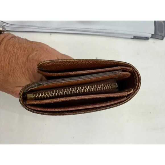 Louis Vuitton LV Monogram Canvas Leather Wallet Snap Closure Brown Womens - Picture 7 of 8